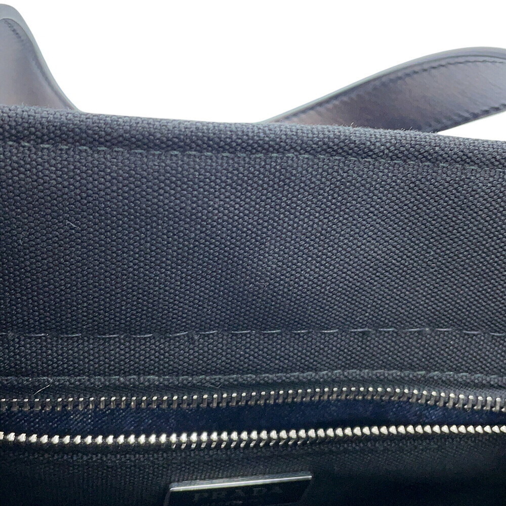 PRADA Bag - Picture 9 of 16